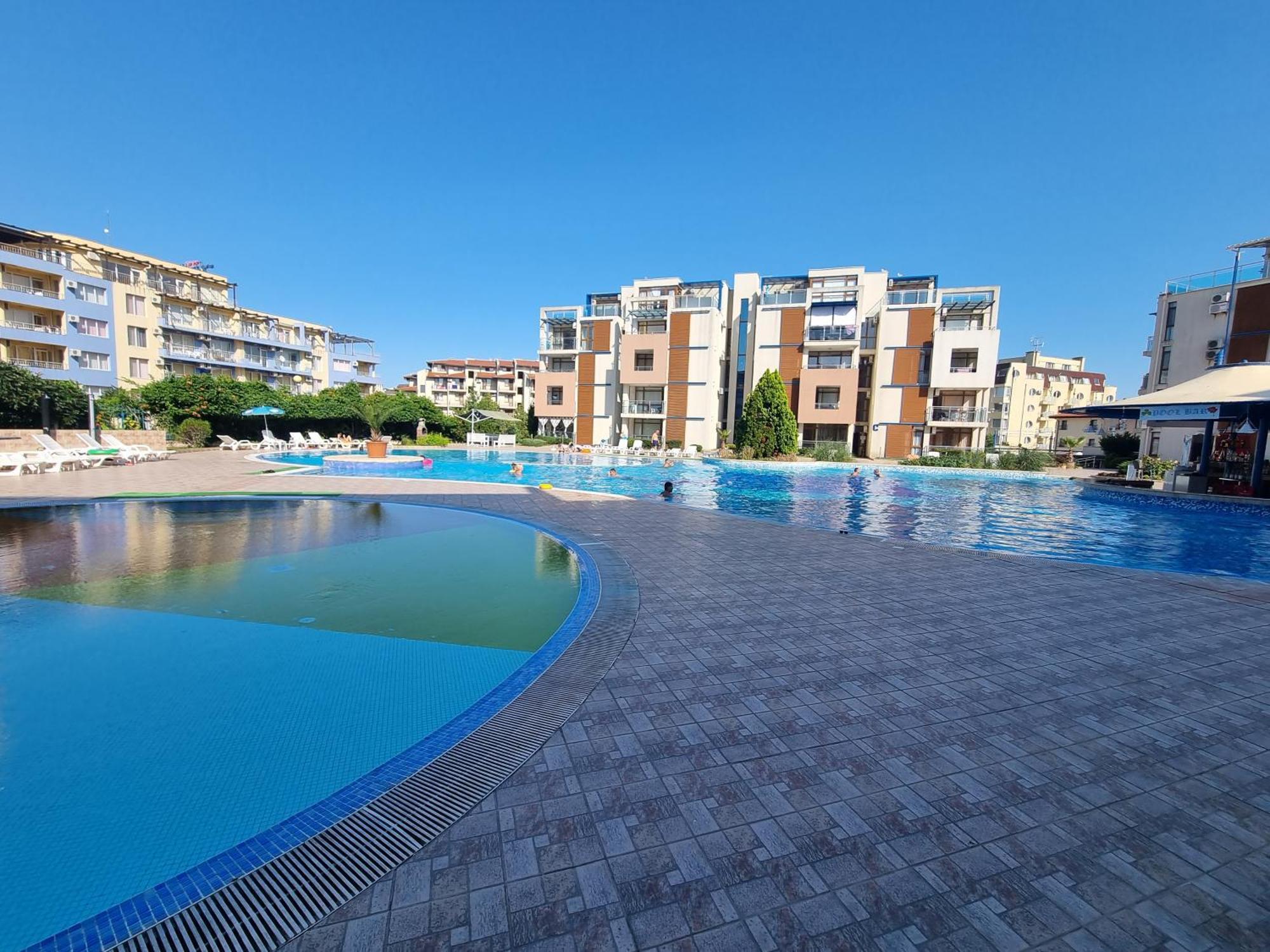 Studio Apartment With Balcony 300M From Beach Sunny Beach Exterior photo